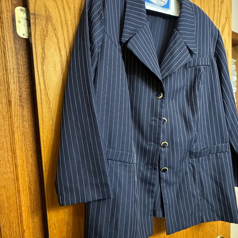 A
Vintage Style Setter Fashions Womens Size 1X Pin Stripe Blazer Navy Blue White
